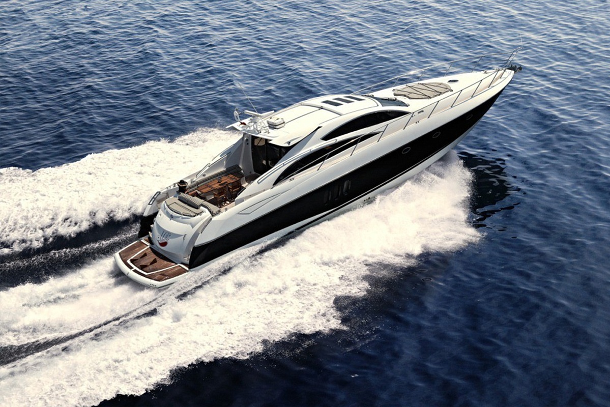 Sunseeker Predator 72 Аренда яхты в Сочи - спортивная яхта